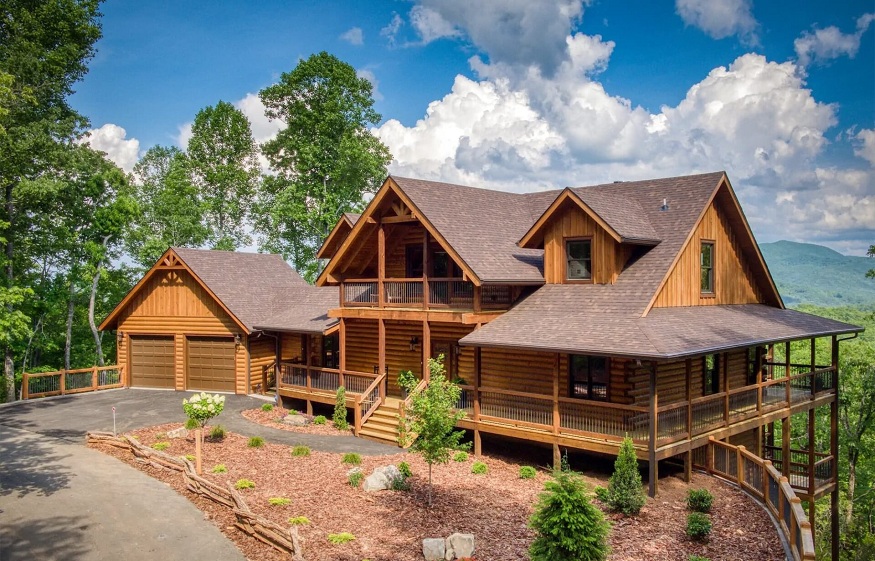 Best Wood for Log Cabins
